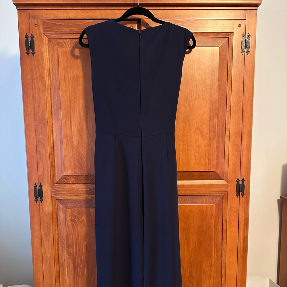 Tahari Arthur L Levine 10p navy blue jumpsuit